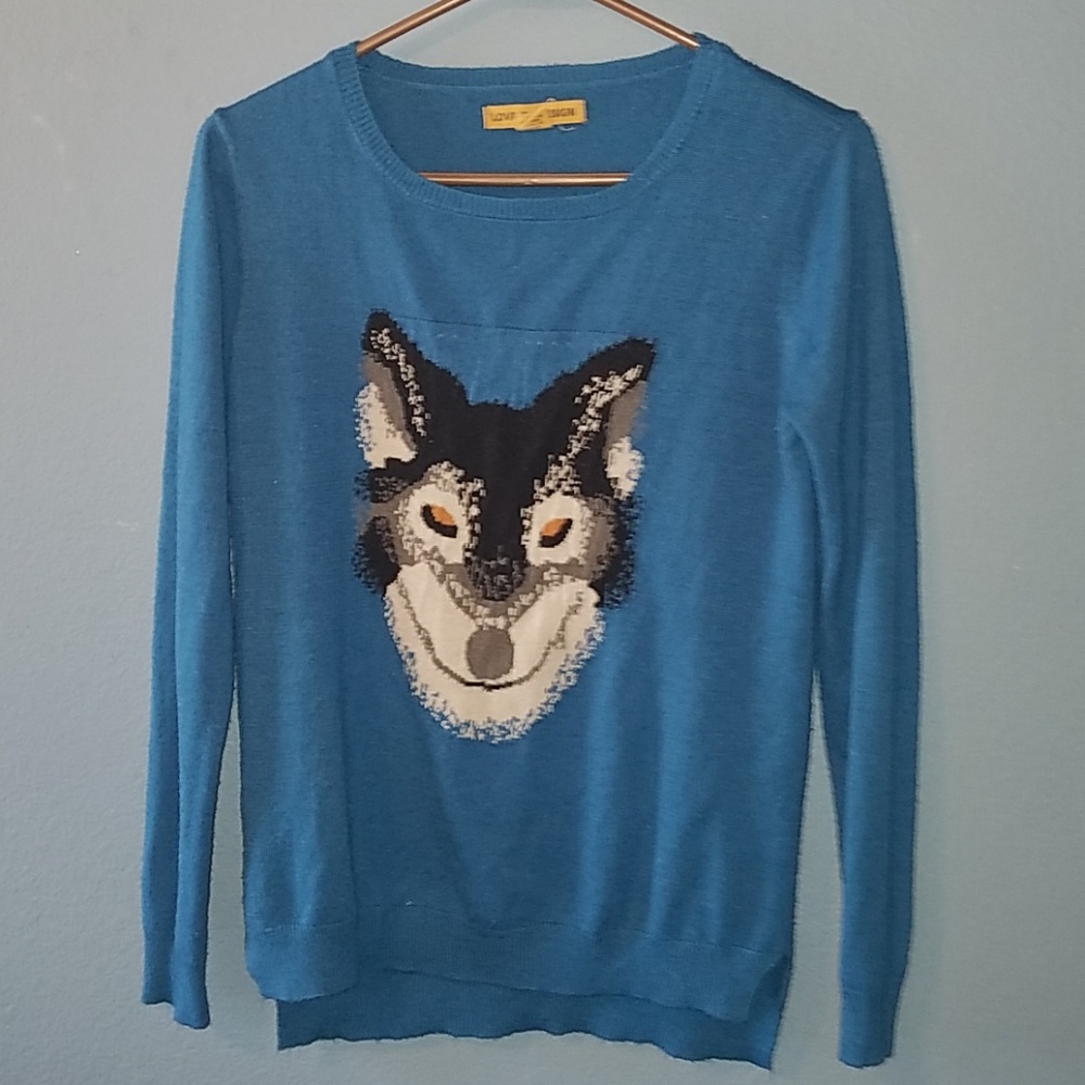 cool Wolf/Fox sweater